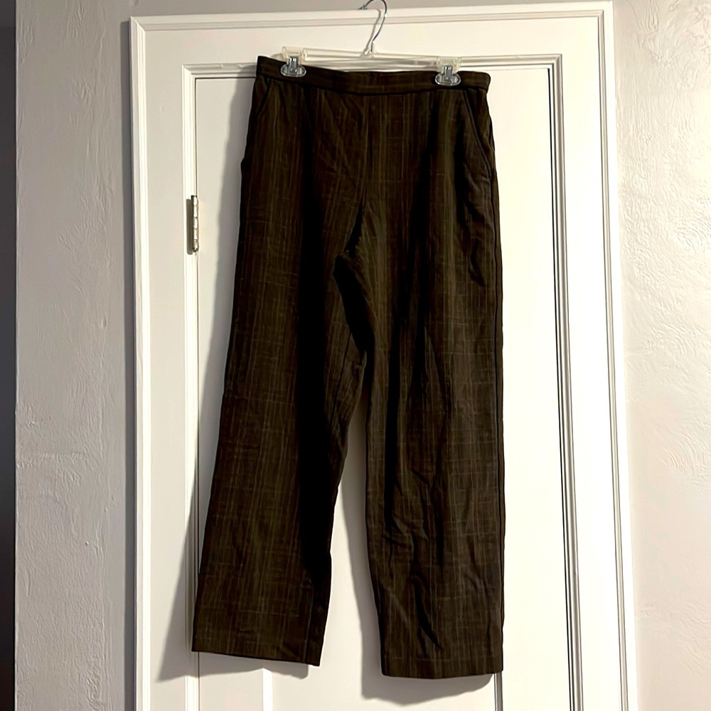 Brown plaid pants.